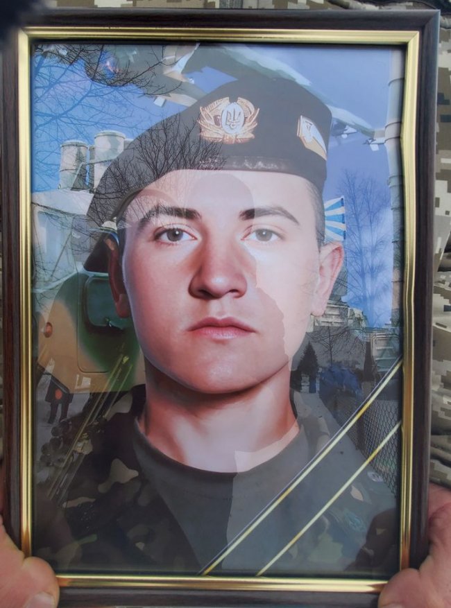 На Волині попрощалися з полеглим спецпризначенцем Іваном Деркачем