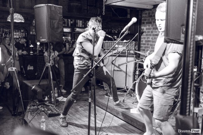 Альтернативний рок: у Луцьку презентували музичну школу