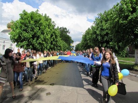 У Ківерцях молодь вийшла на Марш єдності. ФОТО