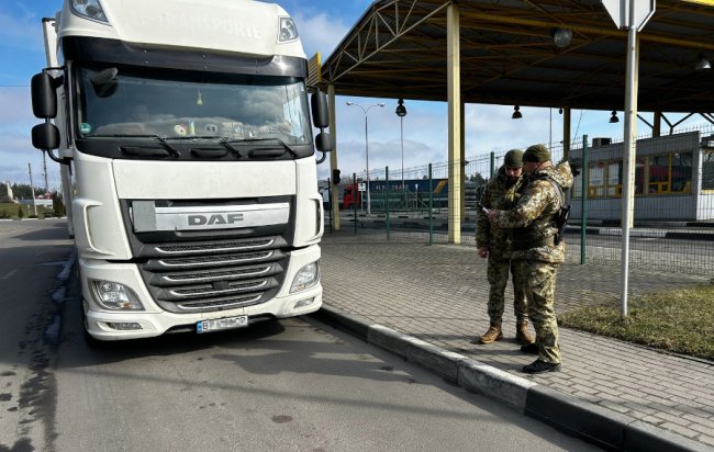 Волинський прикордонний загін поповнився молодими офіцерами. ФОТО