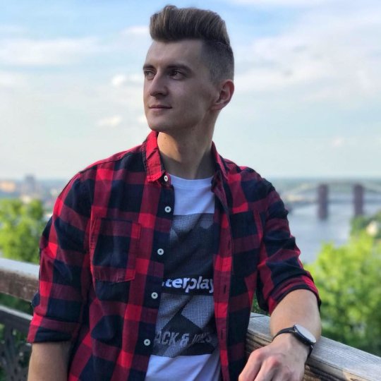 Авіакатастрофа в Ірані: що відомо про українців, які загинули. ФОТО