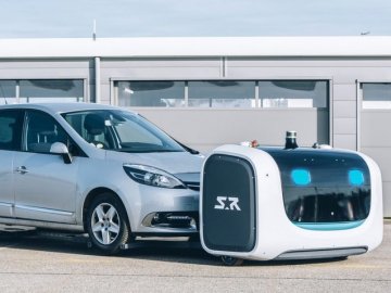 У французькому аеропорту автомобілі паркуватимуть роботи. ВІДЕО