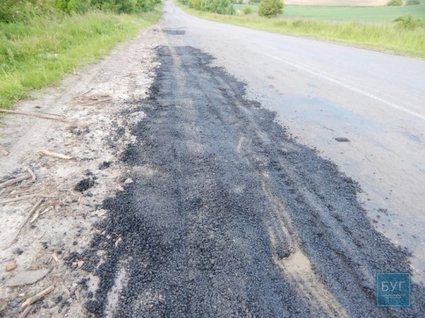Дорога на Волині відремонтована неякісно. ФОТО. ВІДЕО