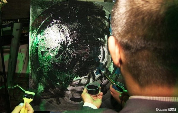  Дядя Жора був шокований подарунком від ВолиньPost. ФОТО