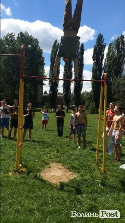 У Луцьку провели спортфестиваль під відкритим небом. ФОТО