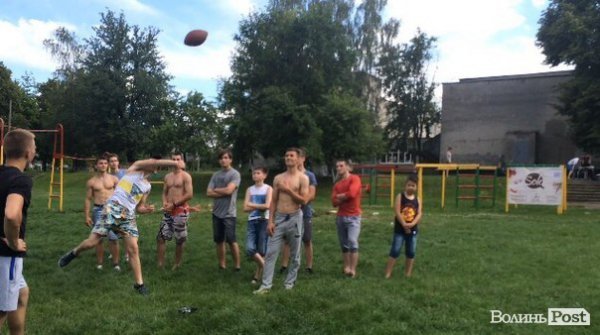 У Луцьку провели спортфестиваль під відкритим небом. ФОТО