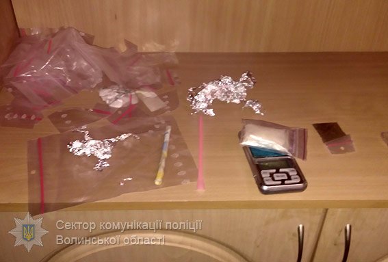 Лучанка, в якої вдома знайшли наркотики, може отримати 5 років