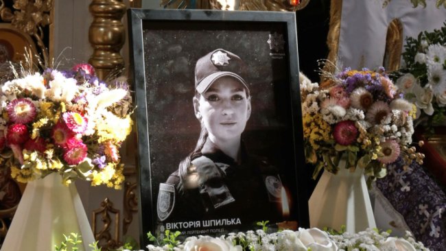 На Волині поховали 23-річну поліцейську, яка загинула у Львові під час теракту. ВІДЕО 