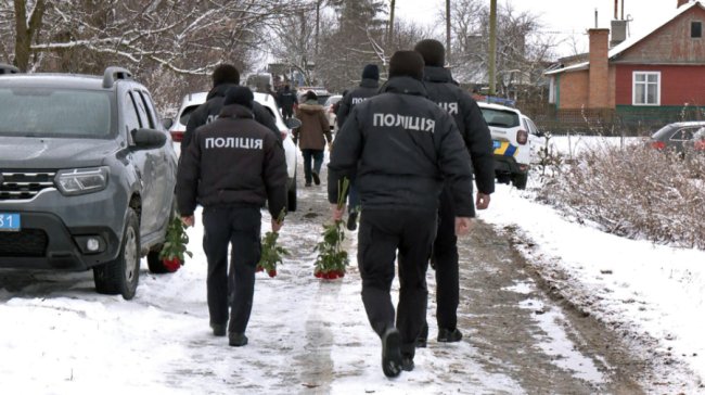 На Волині поховали 23-річну поліцейську, яка загинула у Львові під час теракту. ВІДЕО 