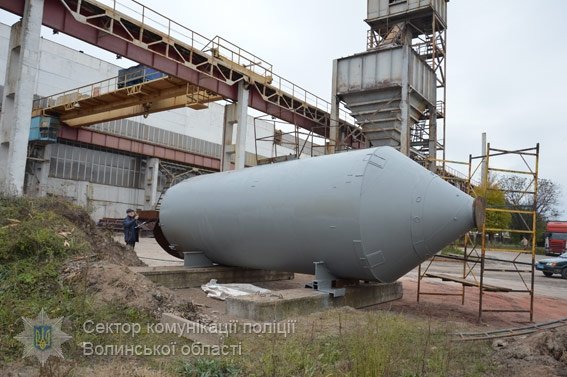 У поліції прокоментували трагедію на волинському заводі. ФОТО. ВІДЕО