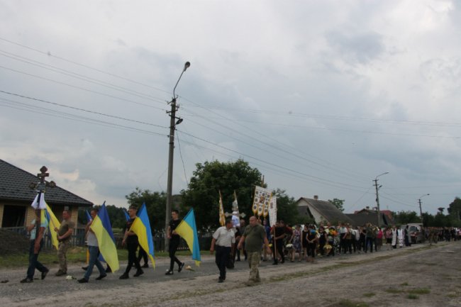 У Прилісненській громаді попрощалися із Героєм Ігорем Паламарем