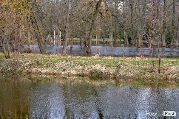 Повінь у Луцьку. ФОТО. ВІДЕО