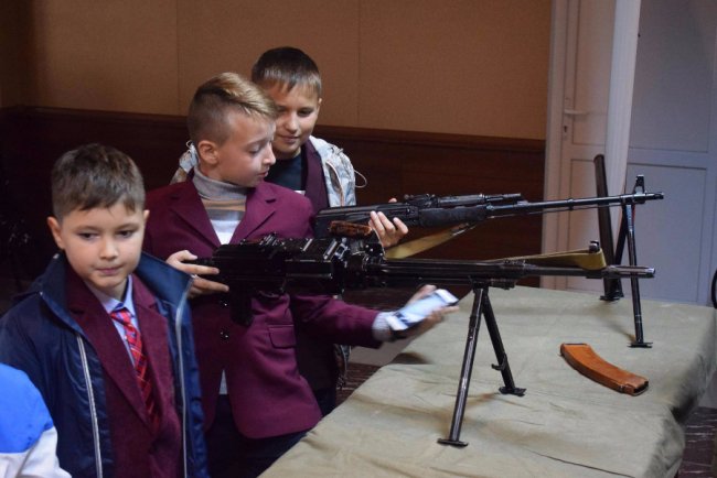 Школярі відвідали луцьких нацгвардійців