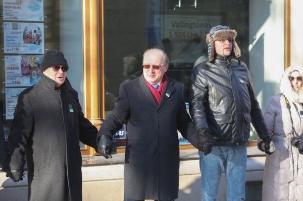 Литва підтримала Євромайдан «живим ланцюгом». ФОТО. ВІДЕО