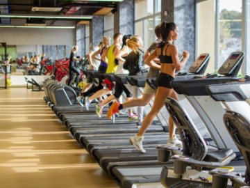 Дієтолог розповіла, чи варто їсти фітнес-продукти