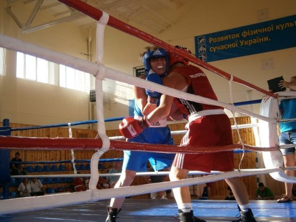 Як на Волині боксували жінки. ФОТО