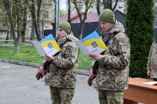 Нові бійці Волинського прикордонного загону склали присягу