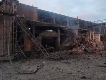 Нічна атака на Кривий Ріг: ракети поцілили у 2 підприємства, поранено чоловіка