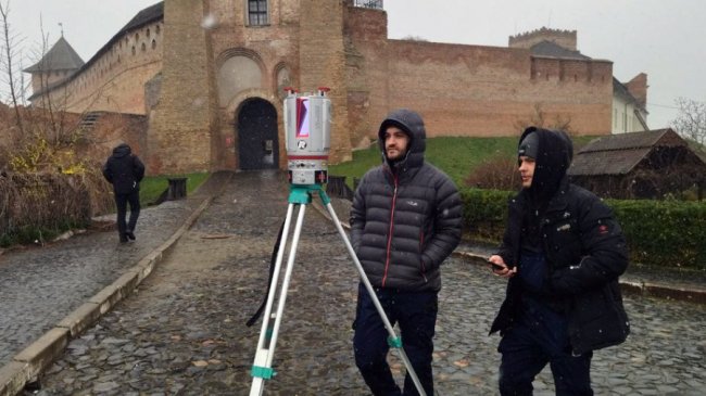 У Луцьку сканують пам'ятки архітектури. ФОТО
