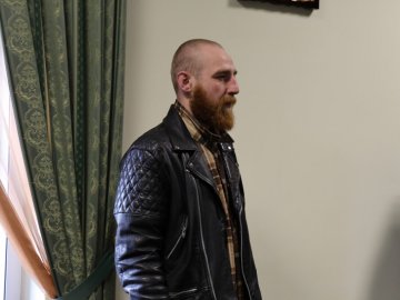 Військового з Луцька нагородили за мужність на війні