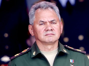 Шойгу відсторонили від управління військами РФ в Україні, – британська розвідка