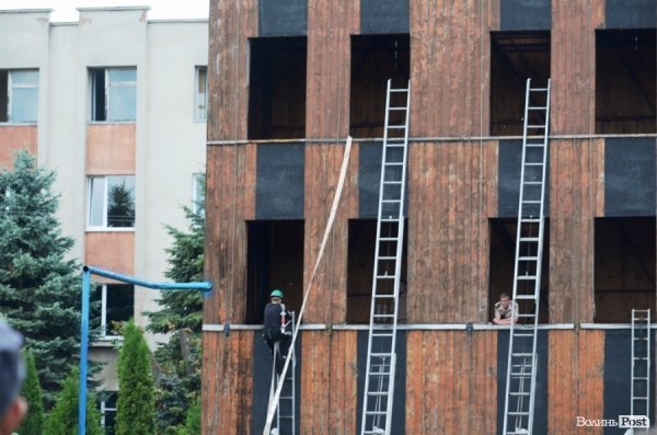 Найвправніші волинські рятувальники - з Луцька та Торчина. ФОТО