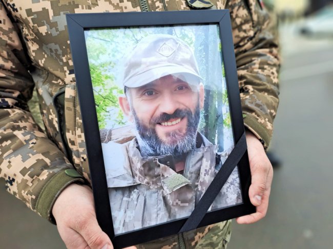 Загинув у  день свого народження: на Волині попрощалися з 55-річним воїном Сергієм Томашевичем
