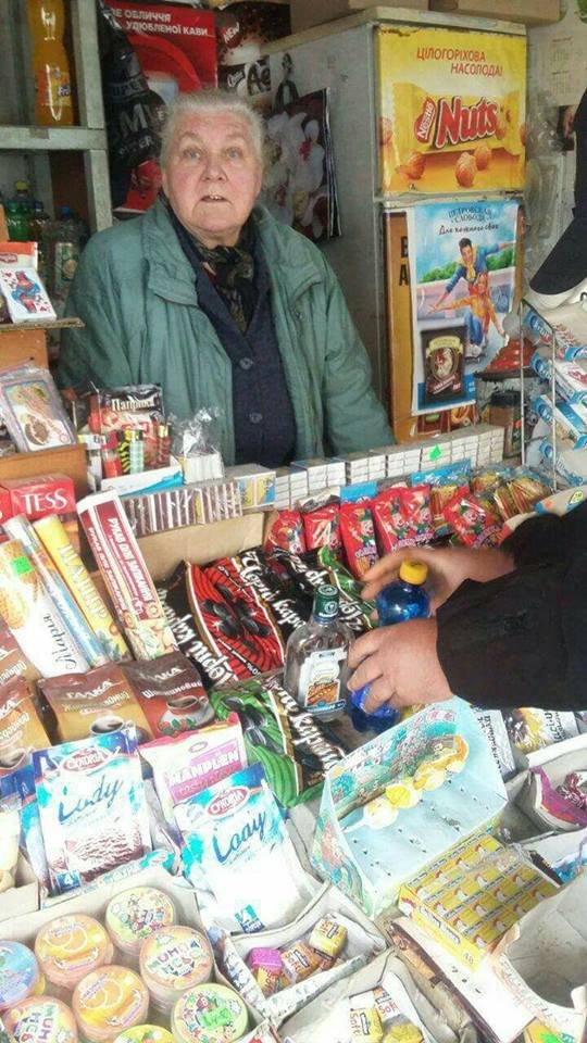 На луцькому ринку вилучили партію сурогату