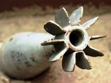 На Київщині російський снаряд влучив у пологовий будинок 