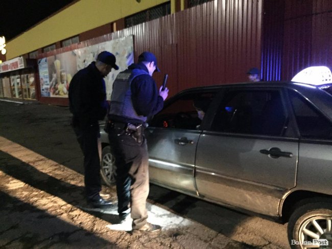 У Луцьку зловили п'яного таксиста, який віз пасажира