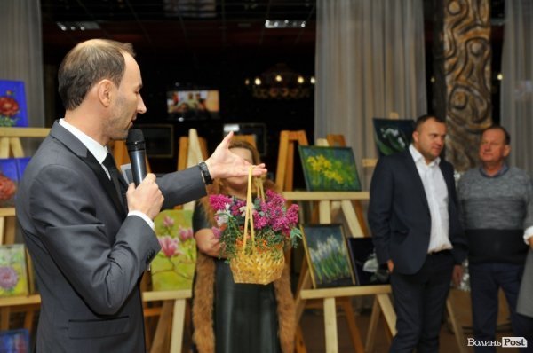 Майстерки, фотозони, аукціон: у Луцьку влаштували свято для особливих дітей