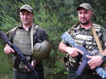 Двоє рідних братів з Волині кинули заробітки і стали на захист України