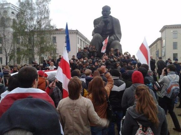 У Білорусі закликають до бойкоту президентських виборів