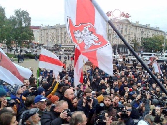 У Білорусі закликають до бойкоту президентських виборів