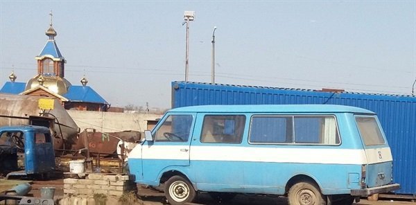 Списані санітарні машини  відправили «на бурштин»? ФОТО