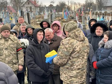 На Волині попрощалися з Героєм Миколою Назарчуком
