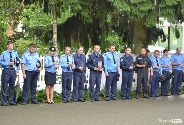 Міліціонери вшанували загиблих колег. ФОТО 