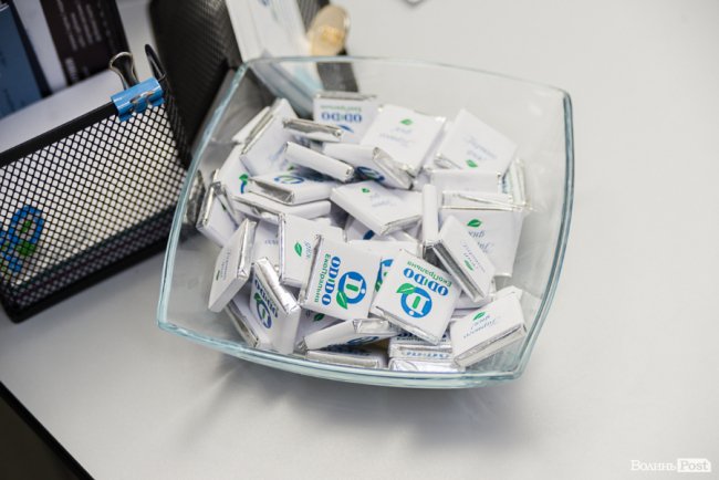 Чому брудну куртку, пальто чи пуховик варто віддати до екопральні і як це зробити у Луцьку*