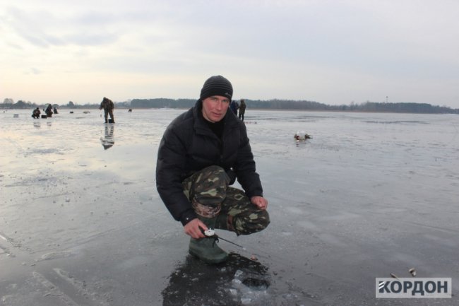 Як на волинському озері змагалися рибалки. ФОТО