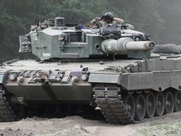 Україна отримає до 140 західних танків у першій хвилі внесків, – Кулеба