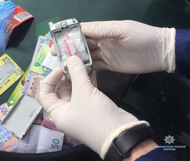 Затримання наркоторговця у Луцьку: подробиці. ФОТО