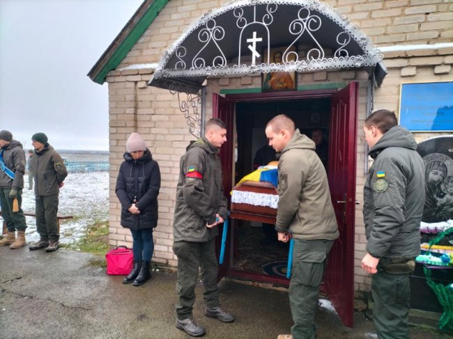 На Волині провели в останню путь гранатометника Миколу Міська