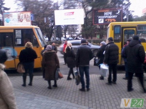 У центрі Луцька ‒ аварія двох маршруток