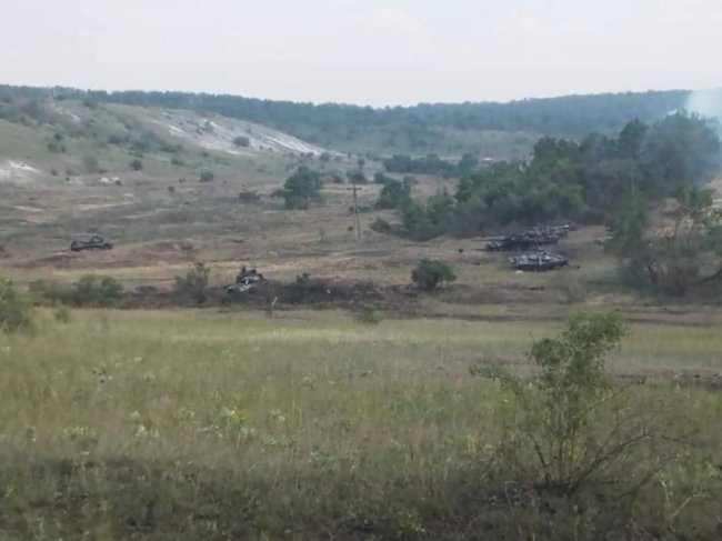 Українські десантники підбили 5 ворожих танків і взяли в полон окупантів. ФОТО