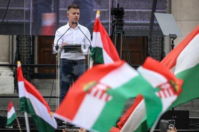 У Будапешті – багатотисячні протести проти Орбана