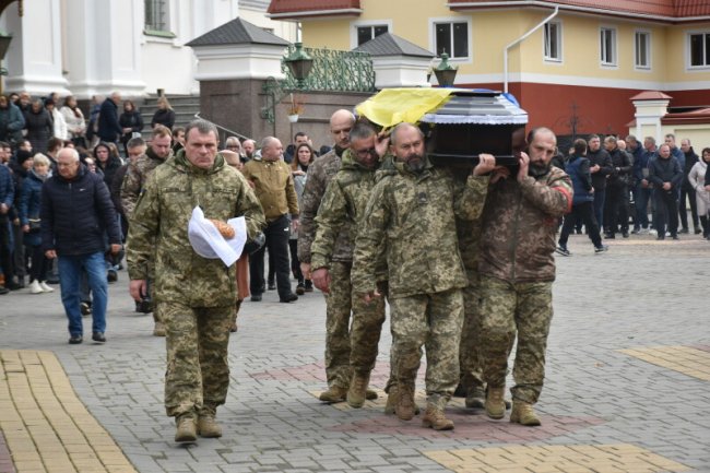 Луцьк провів в останню дорогу Героя Юрія Дуду. ФОТО