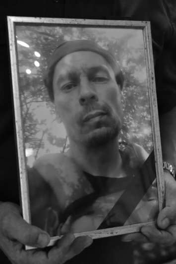 У Луцьку попрощалися із загиблим захисником України Русланом Лужанцовим