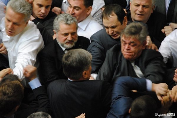 Нардеп з Волині побився з олімпійським чемпіоном. ФОТО