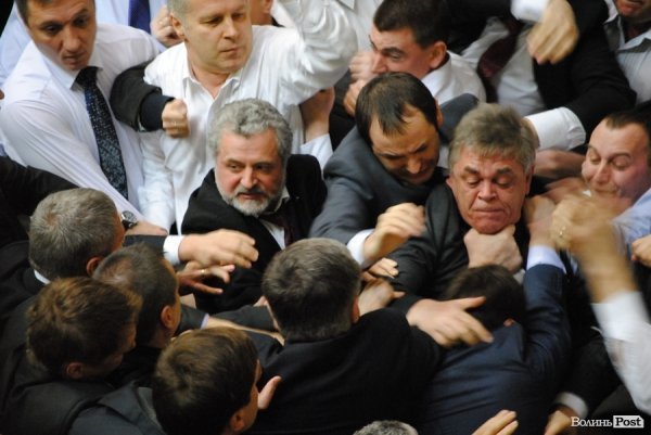 Нардеп з Волині побився з олімпійським чемпіоном. ФОТО