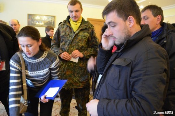 Правий Сектор заявив про початок люстрації на Волині. ФОТО